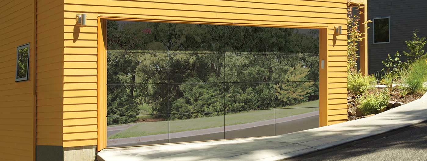 Example of frameless aluminum and glass door - mirrored
